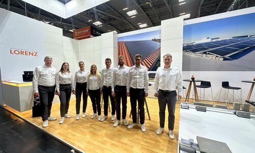 Das Messeteam der Lorenz Montagesysteme GmbH auf er Intersolar in Stuttgart.